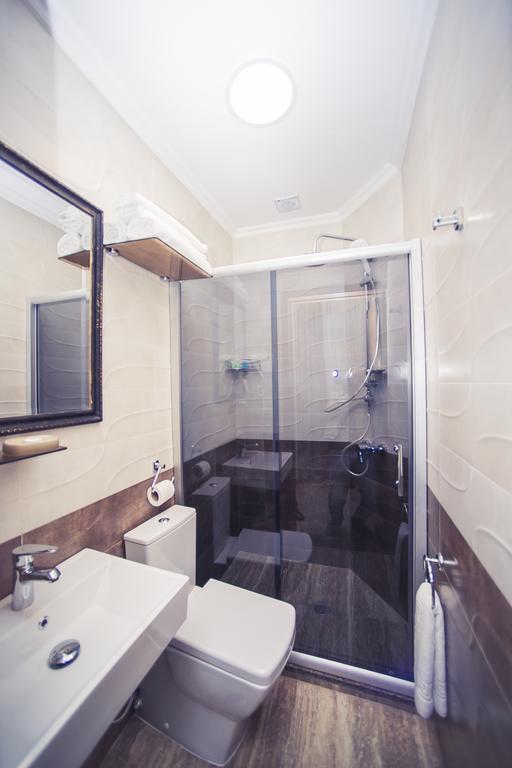 Royal Venezia Hotel Batoumi Chambre photo